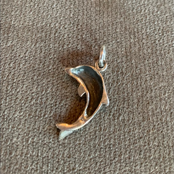 Silver dolphin charm. Perfect for a chain or a bracelet. - Picture 2 of 3